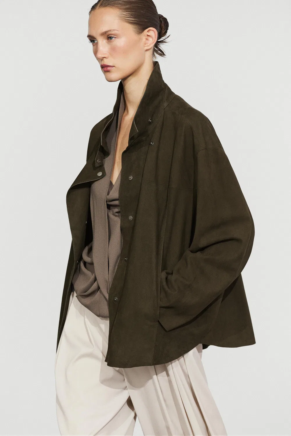 Куртка Massimo Dutti, из искусственной замши с высоким воротником, хаки — фото 3