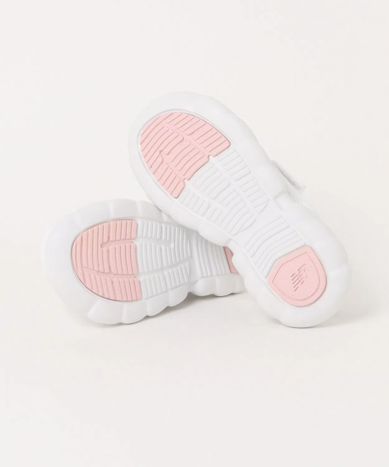 Детские сандалии с ремешком New Balance P230 5WL, White/Pink — фото 3