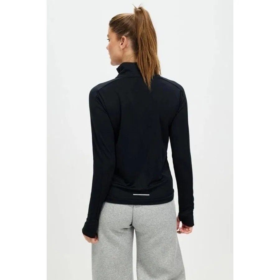 Женский свитшот с четверть-молнией Dri Fit Big Swoosh Nike, Черный — фото 3