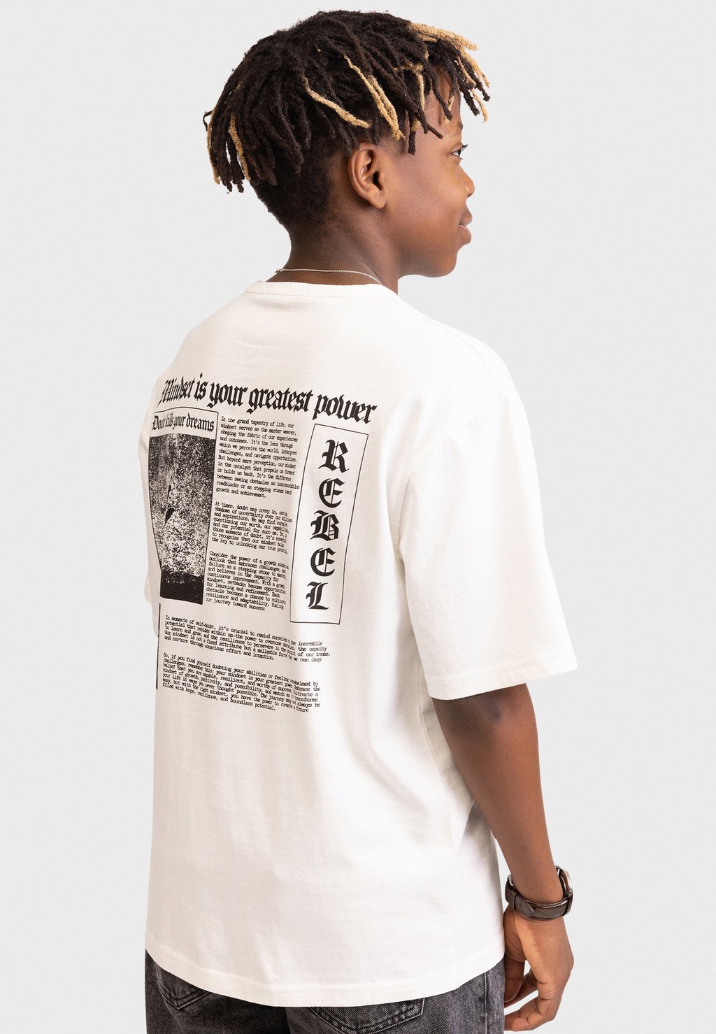 

Футболка с принтом TEEMIR TEE OVERSIZED FIT Redefined Rebel, белый