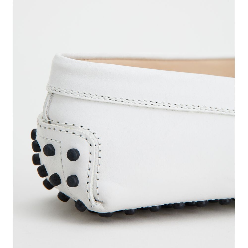 

Кожаные мокасины Gommino TOD's, цвет Lime White