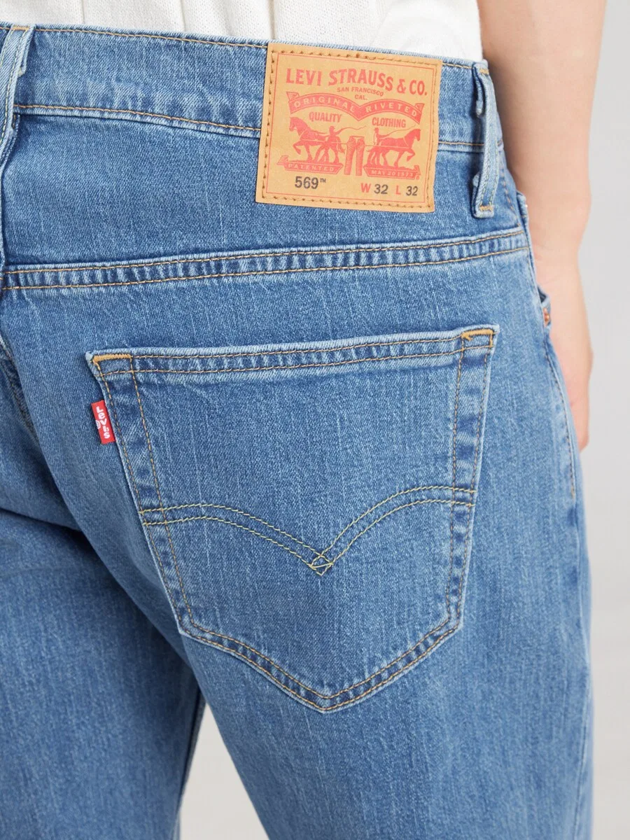 Джинсы LEVI'S Regular '569 Loose Straight' синего цвета — фото 3