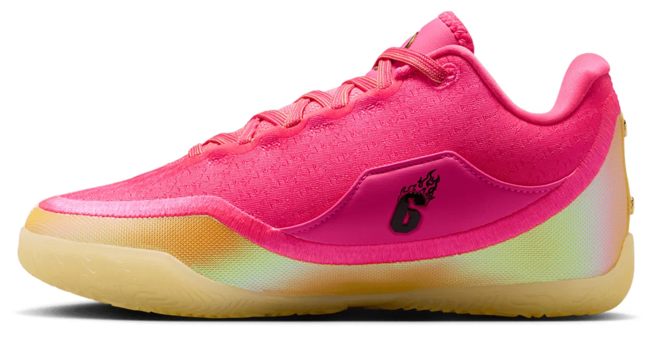 Кроссовки для мальчиков LeBron XXIII Nike, цвет Alabaster/Hyper Pink/Black — фото 2