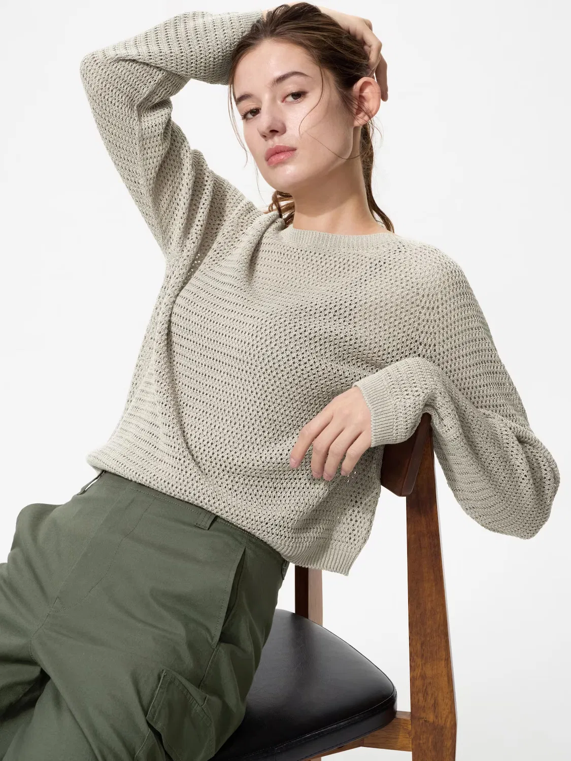 Свитер Uniqlo, трикотаж, светло-серый