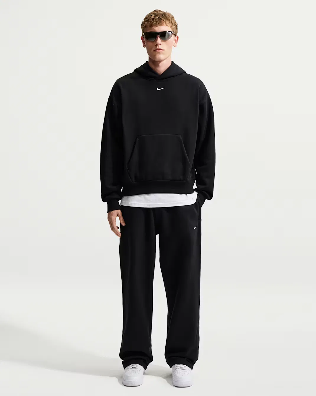 Мужская толстовка с капюшоном Nike Solo Fleece, Total Black/Sail — фото 4