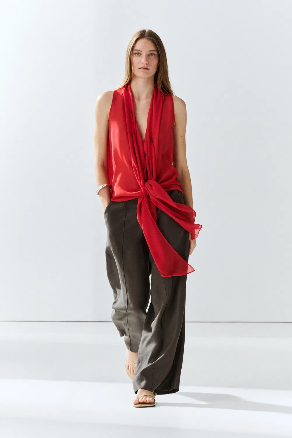 Топ Massimo Dutti 100% Silk Semi-Sheer With Tie, красный — фото 3