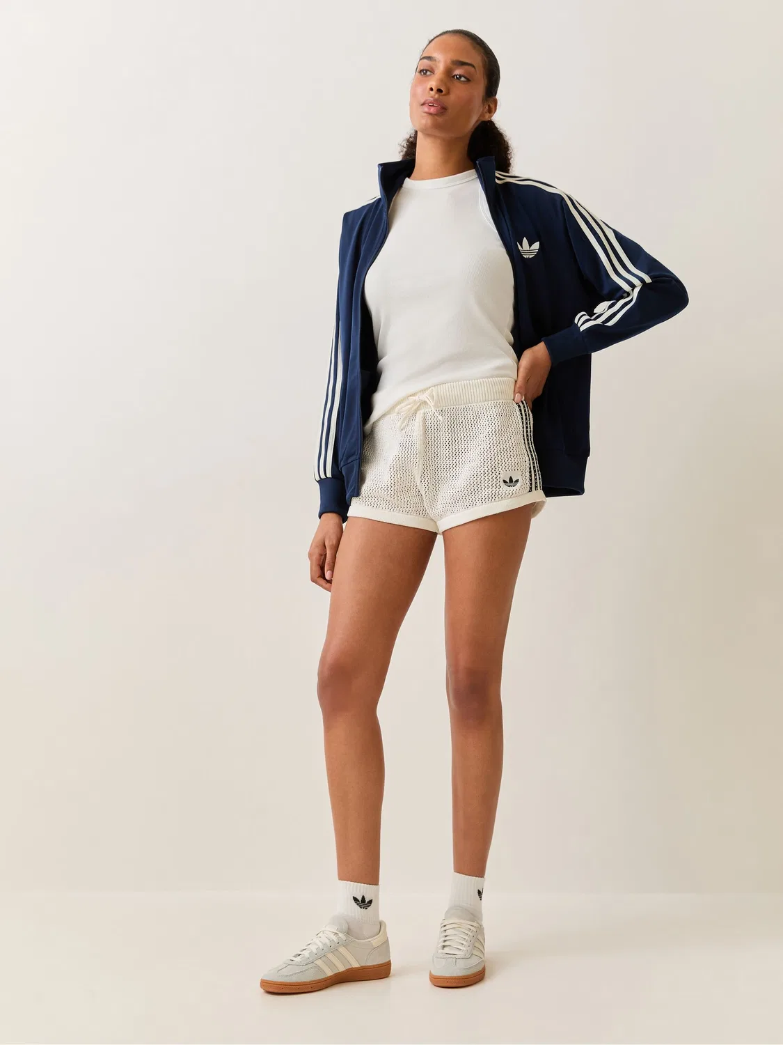 Шорты вязаные крючком, adidas Originals, Белый
