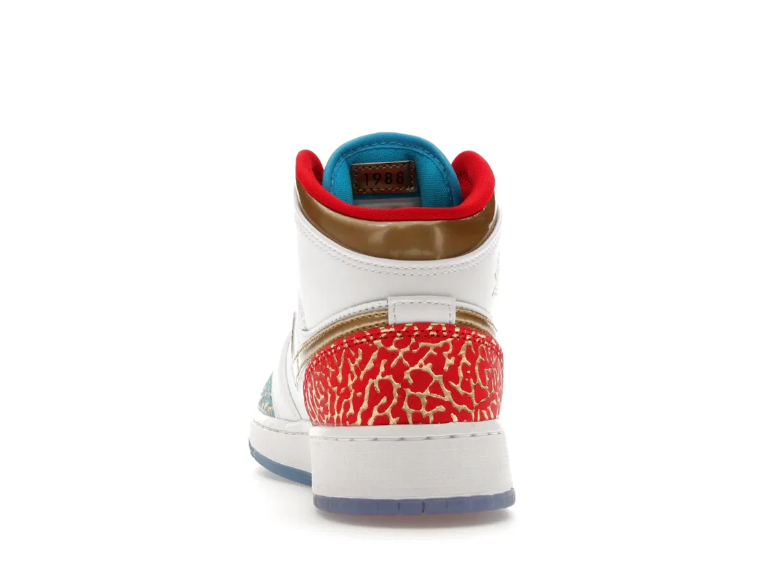 Детские кроссовки Lifestyle с принтом Jordan 1 Mid Jordan White/Metallic Gold-University Red-Blue Lightning-Wolf Grey — фото 4