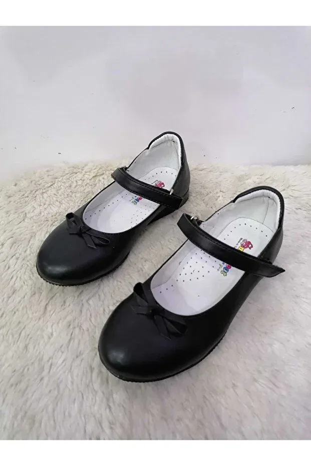 Детские балетки для девочек с ортопедической стелькой Özgür Kids, Matte Black