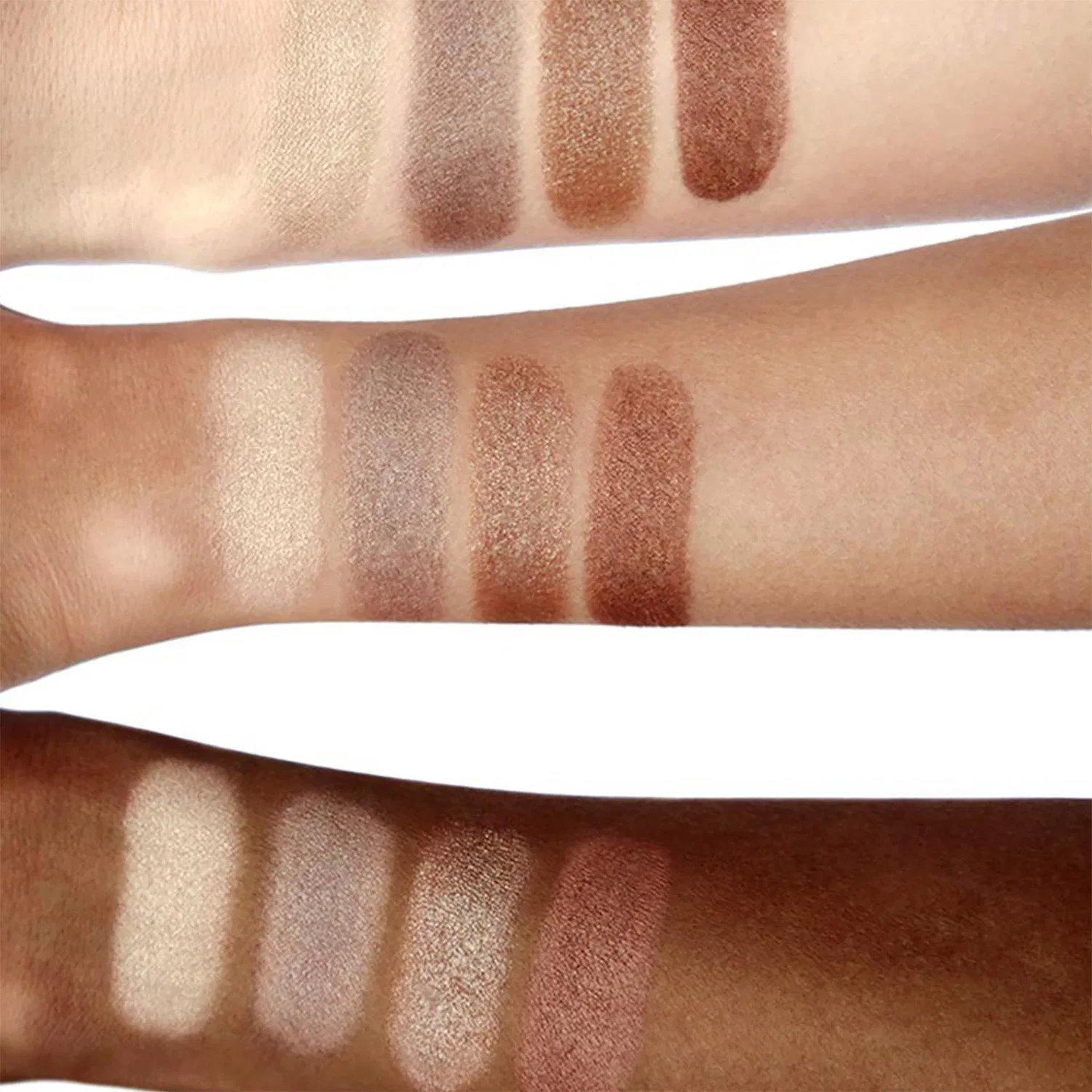 Палитра теней для век Luxury Palette The Golden Goddess Charlotte Tilbury — фото 4