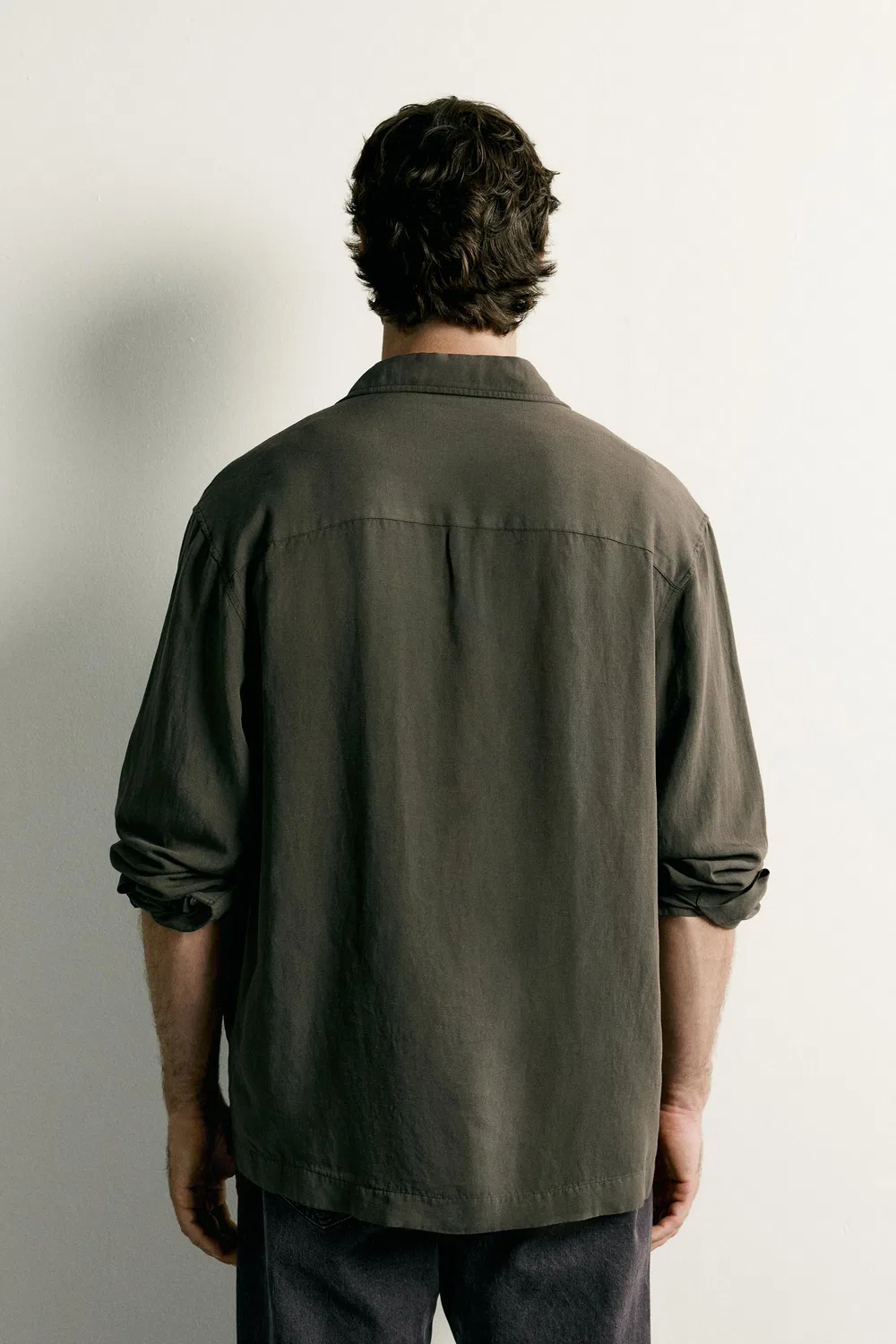 Поло из вискозы и льна, стандартного кроя. ZARA, Dark khaki — фото 3