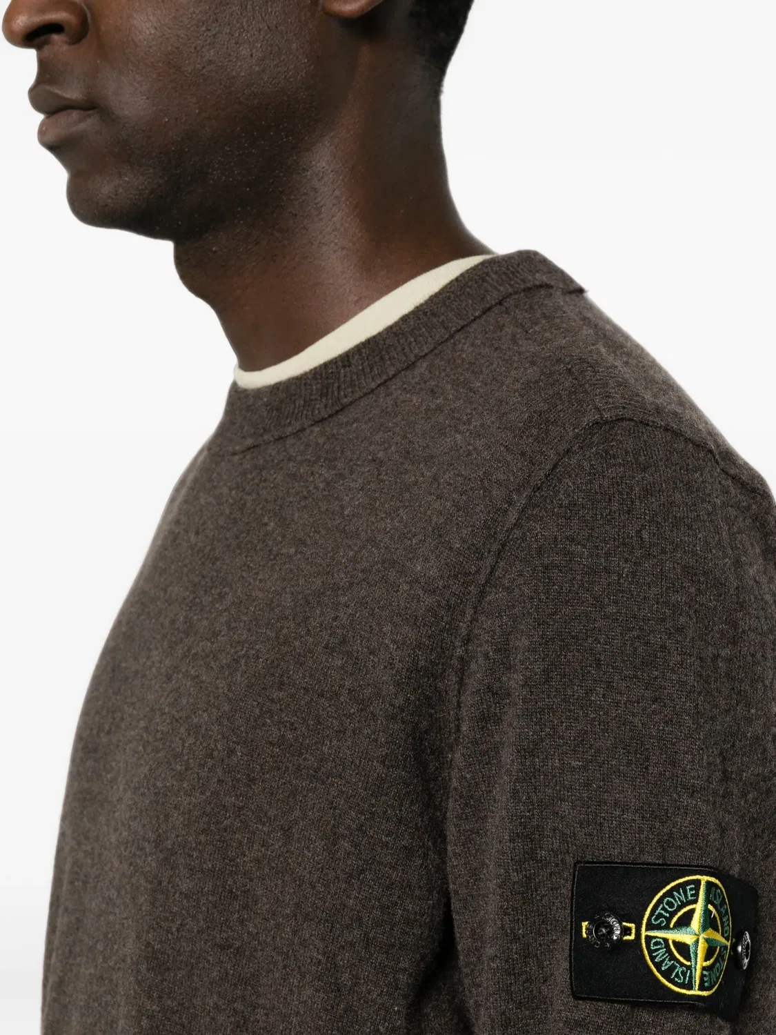 Stone Island Джемпер с V-образным вырезом коричневый — фото 2
