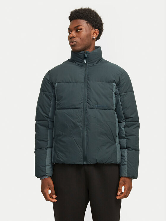 

Пуховик стандартного кроя Jack&Jones, зеленый