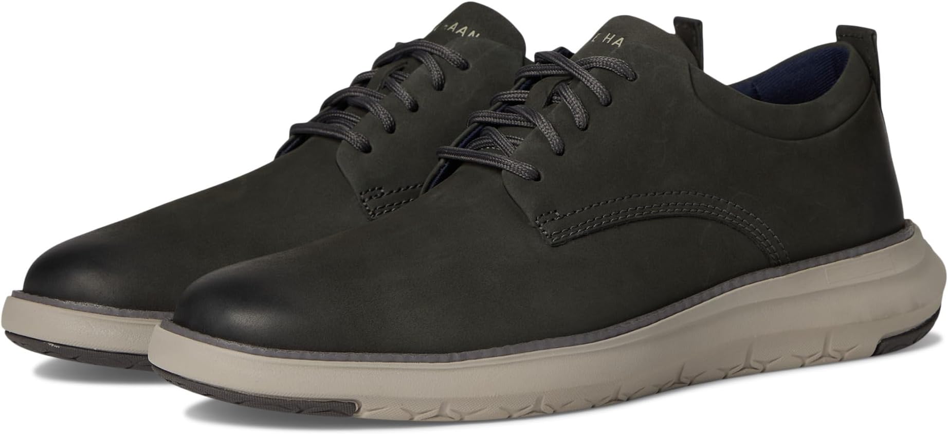 

Оксфорды Cole Haan Men's Grand Remix Oxfords, Raven Nubuck/Quiet Shade/Paloma
