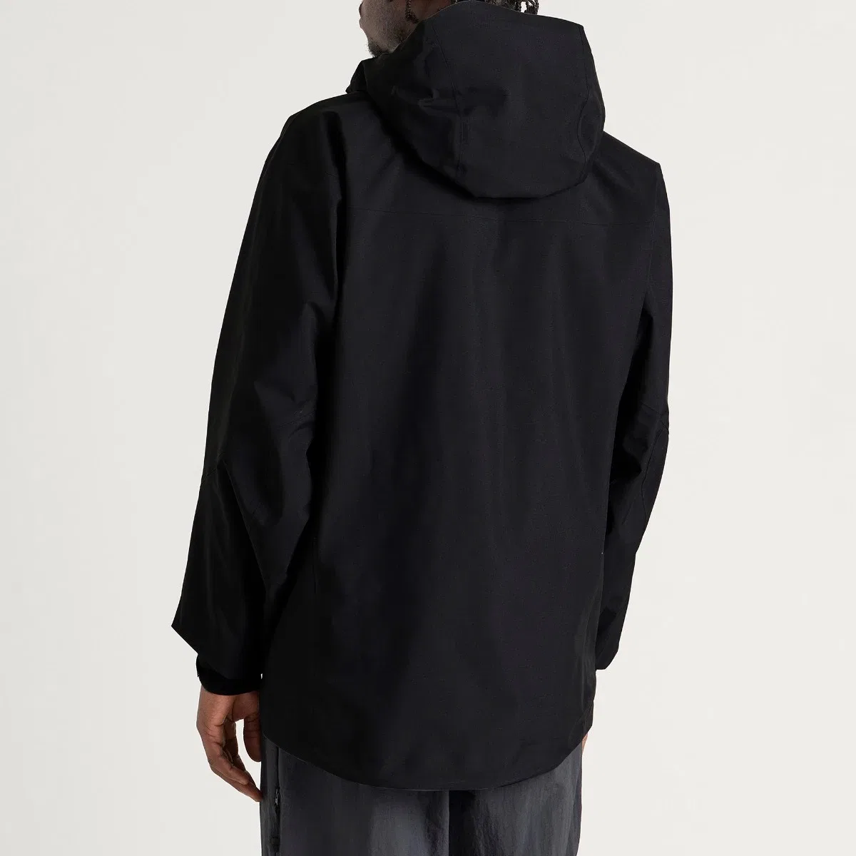 Мужская альпинистская куртка Alpha SV Gore-Tex Pro Arcteryx, 24k Black — фото 3