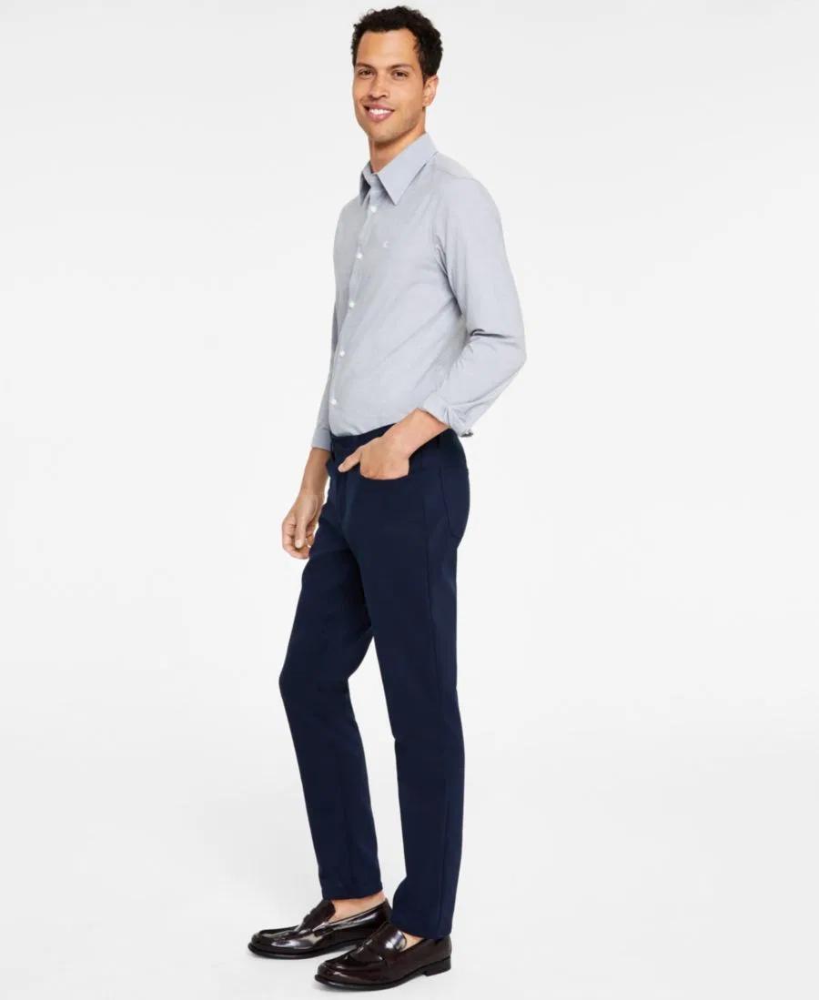 Мужской комплект: брюки CK Move 365 Slim-Fit Performance Stretch и рубашка с длинными рукавами из шамбре Slim-Fit на пуговицах Calvin Klein, синий — фото 3