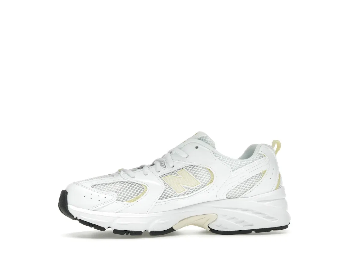 Детские кроссовки Lifestyle New Balance 530, White/Parchment — фото 3