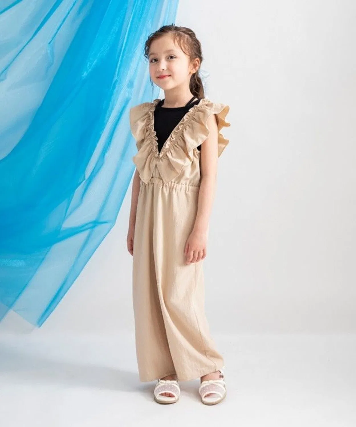 Детский комбинезон-сарафан с рюшами, модель Petit Lady, branshes, Sax Blue — фото 3