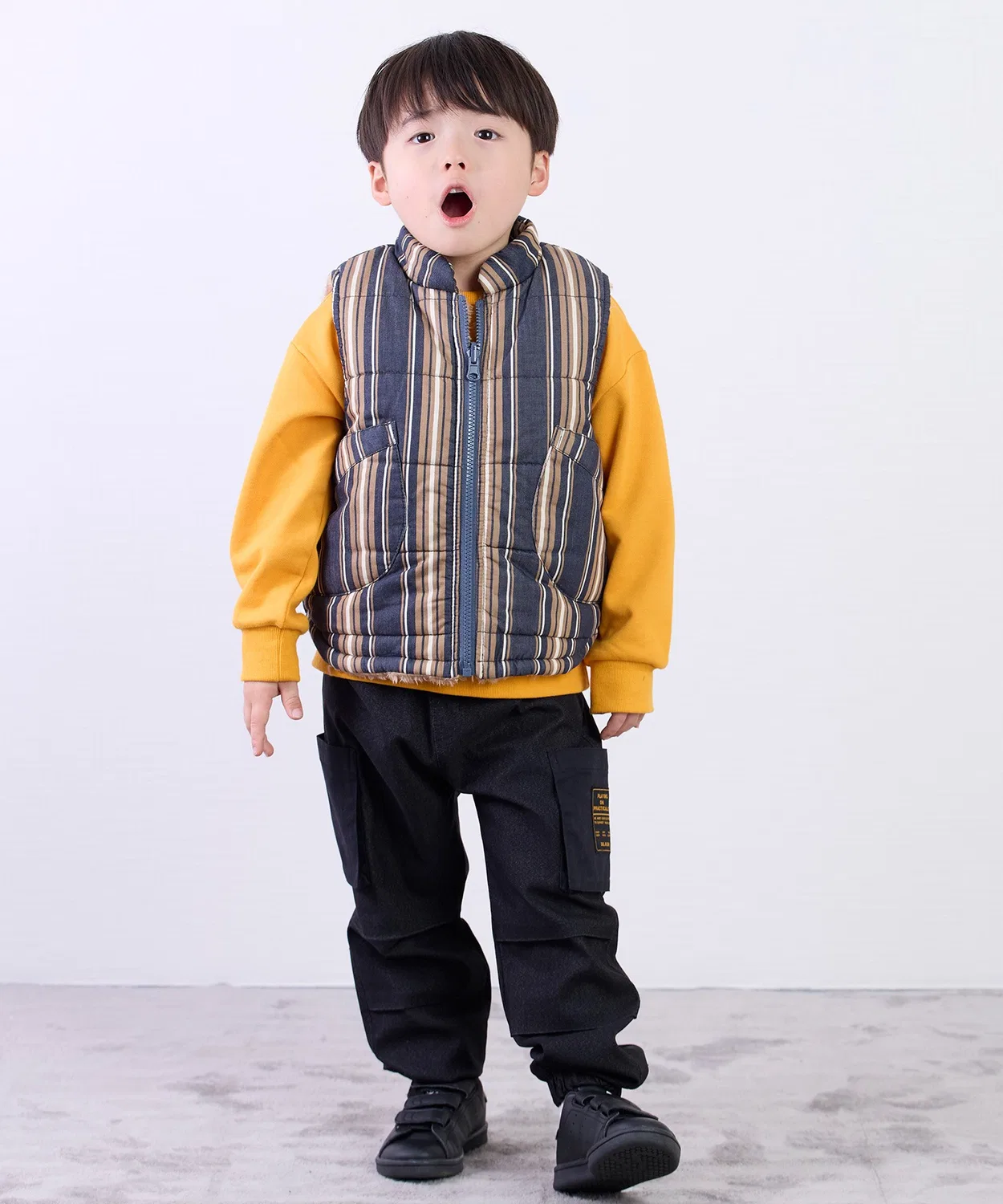 Детский жилет без рукавов с принтом Reversible Boa Vest DILASH, Striped