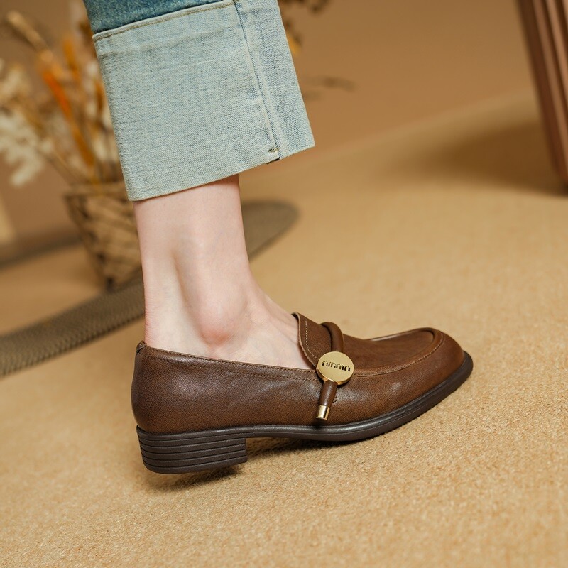 

Лоферы Bai Shiting Loafers Women's, черный