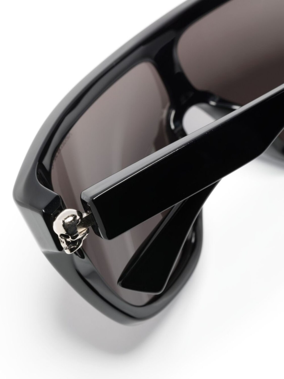 

Alexander McQueen Eyewear солнцезащитные очки-маска, черный