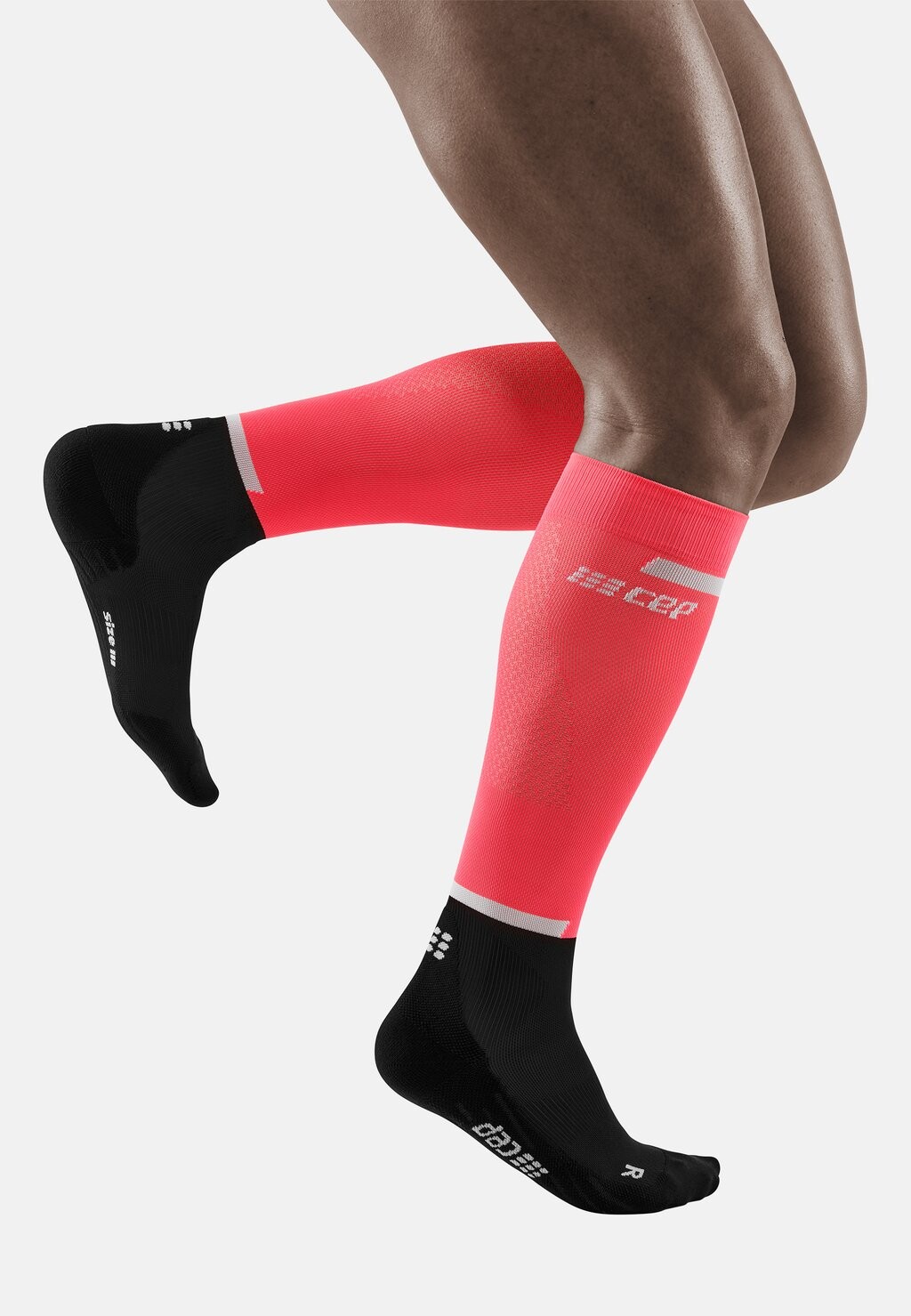 

Носки The Run Compression CEP, цвет pink/black