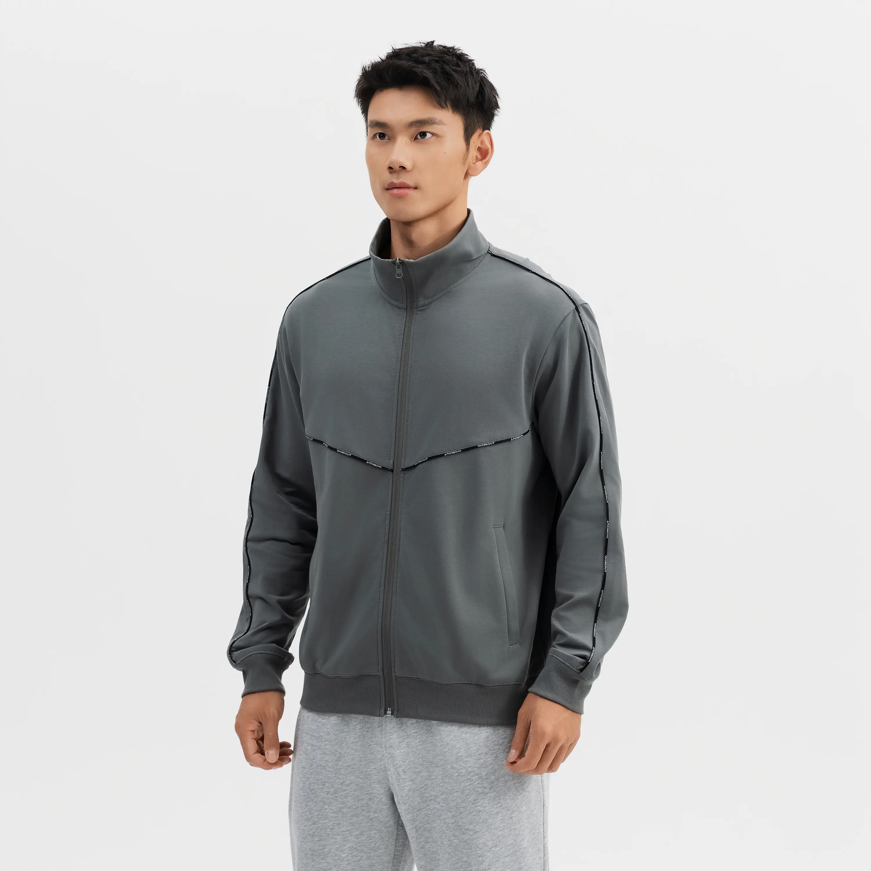 

Мужская базовая спортивная куртка Domyos — тёмно-серый