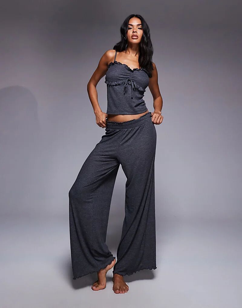 

Пижамный комплект из топа и брюк Boux Avenue Frill с ребристым узором в угольном цвете