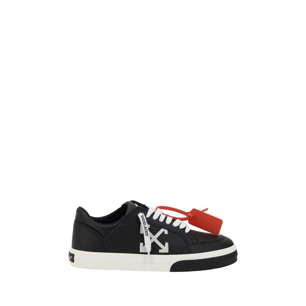 

Новые низкие вулканизированные кроссовки Off-White, черный