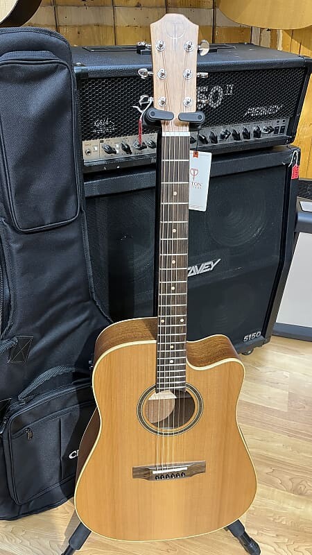 

Акустическая гитара Teton STS105CENT Dreadnought with Electronics - Natural With Heavy Gig Bag