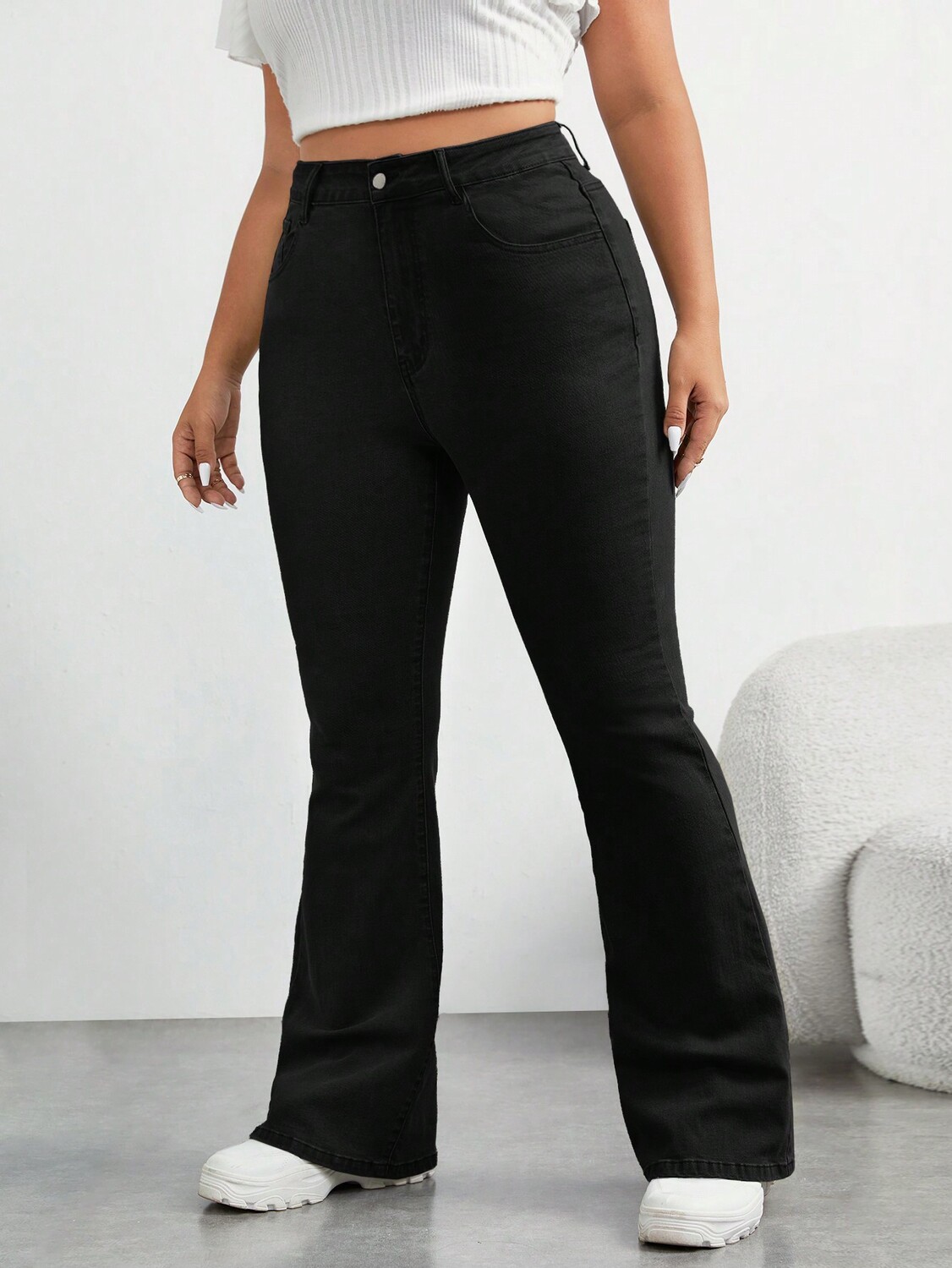 

Джинсы EZwear Plus Bootcut Диагональный карман Shein, черный