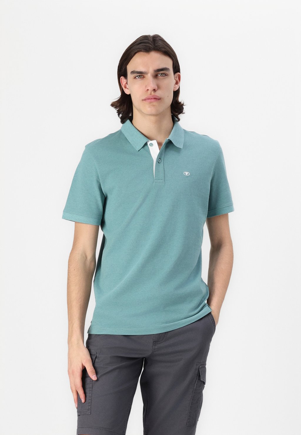 

Поло WITH CONTRAST TOM TAILOR, цвет Meadow Teal Dark Melange
