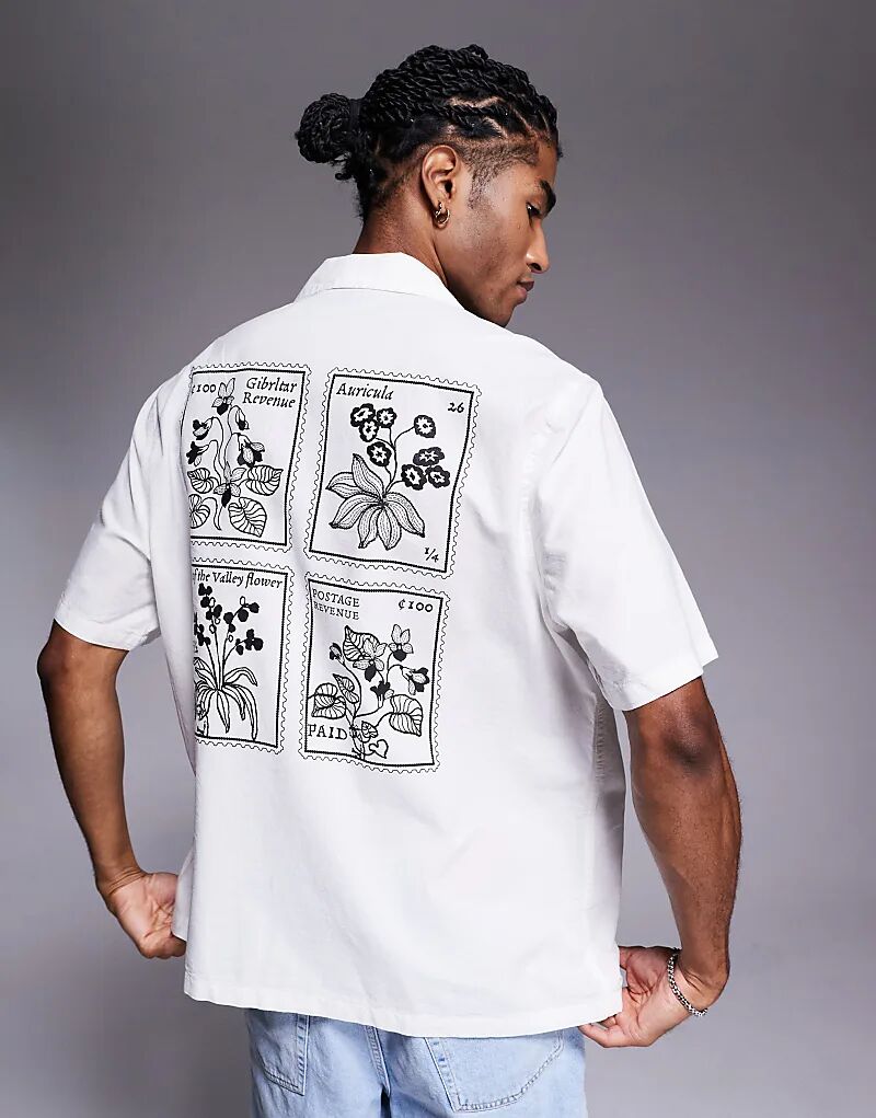 

Рубашка ASOS DESIGN свободного кроя с воротником-стойкой и цветочным принтом белого цвета