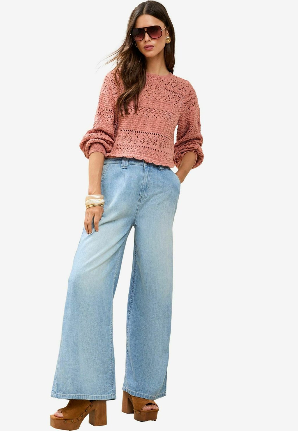 

Свитер REGULAR FIT STITCH POINTELLE Lipsy, фуксия
