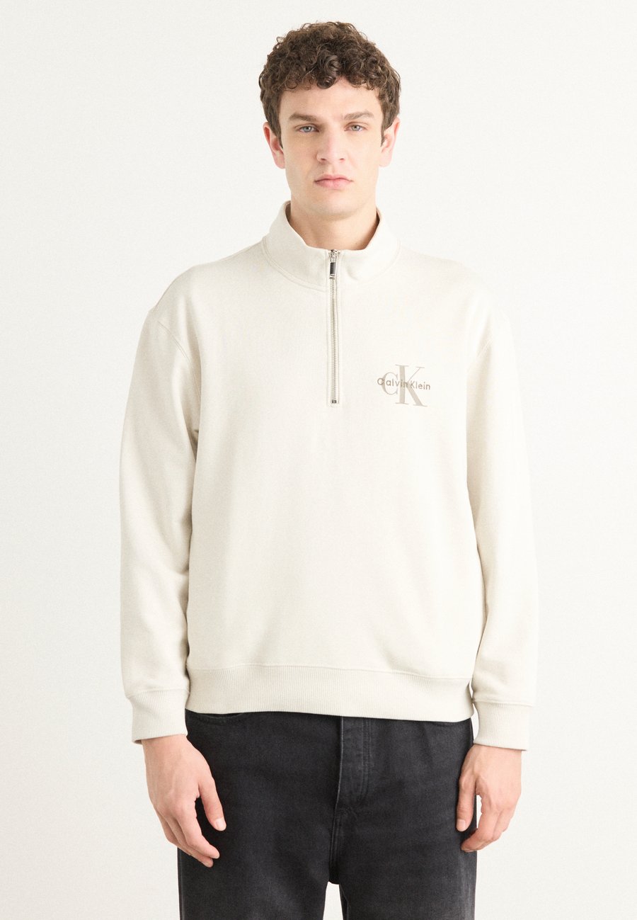 

Толстовка Calvin Klein Jeans MONOLOGO, Chalk/Off-White