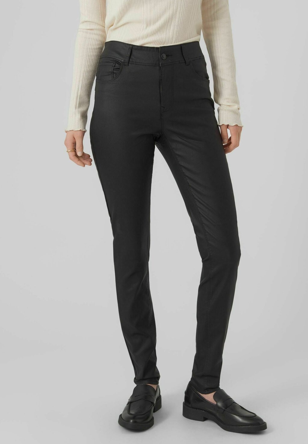 

Брюки Vero Moda, черные