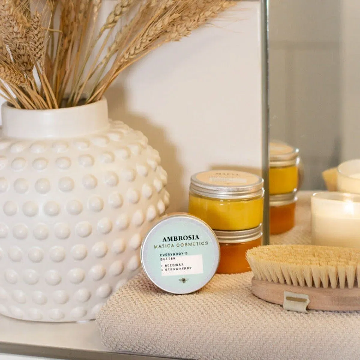 Боди-баттер Ambrosia с ароматом клубники Matica Cosmetics — фото 2