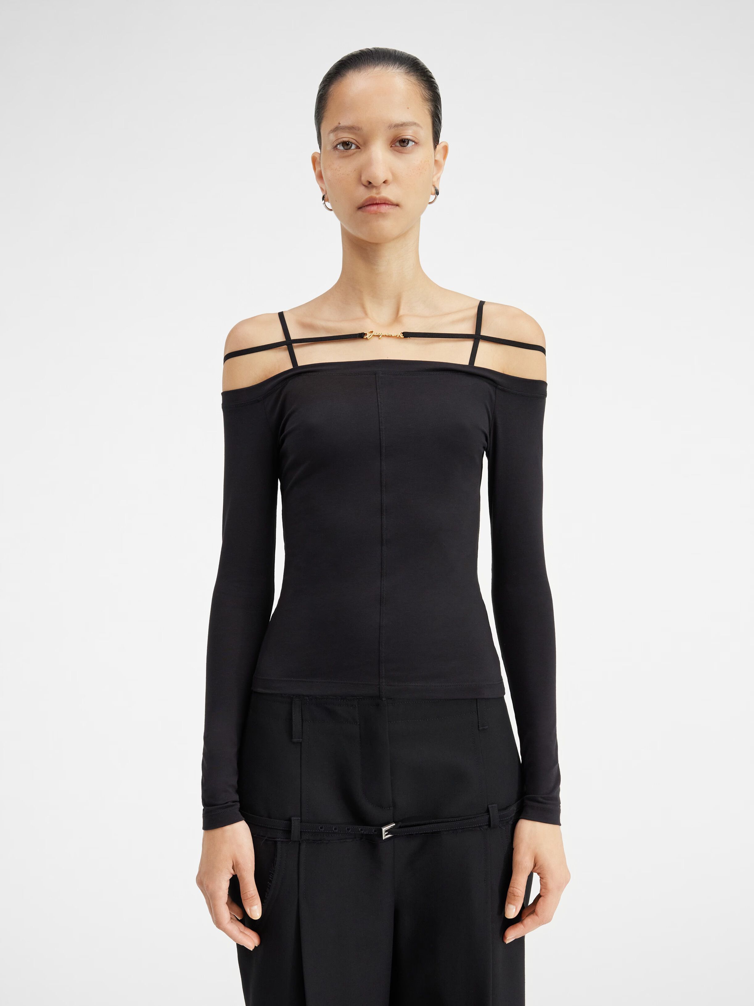 

Футболка с длинными рукавами и нижним бельем JACQUEMUS The Sierra t-shirt, черный