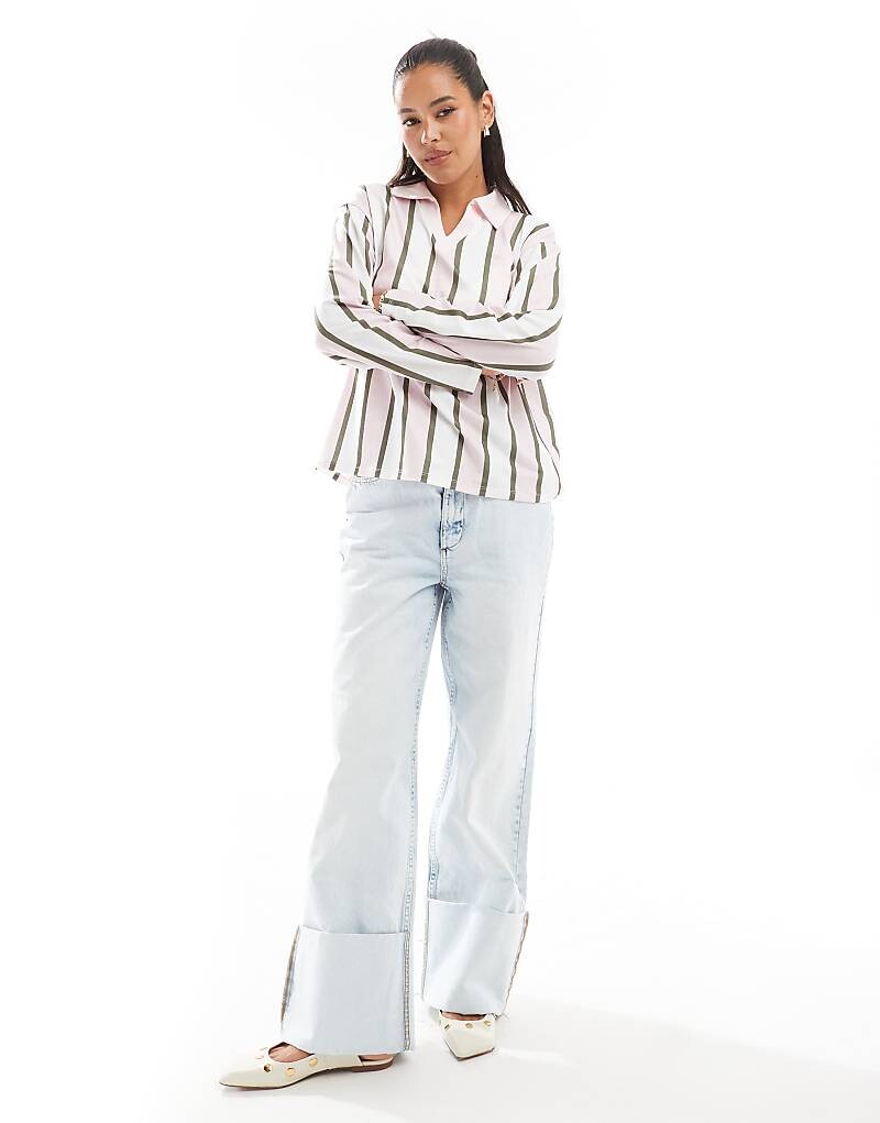 

ASOS DESIGN - Футболка для студенческого футбола в розовую полоску