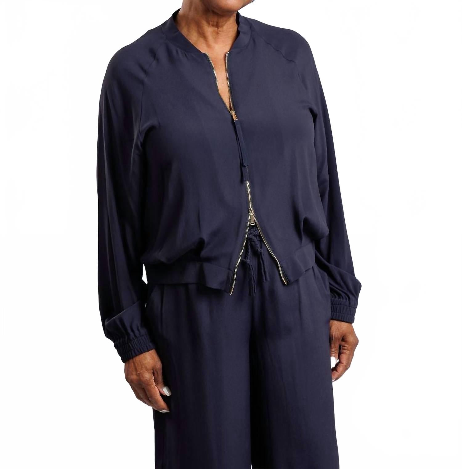 

Куртка Grinta Crepe в темно-синем цвете Marella