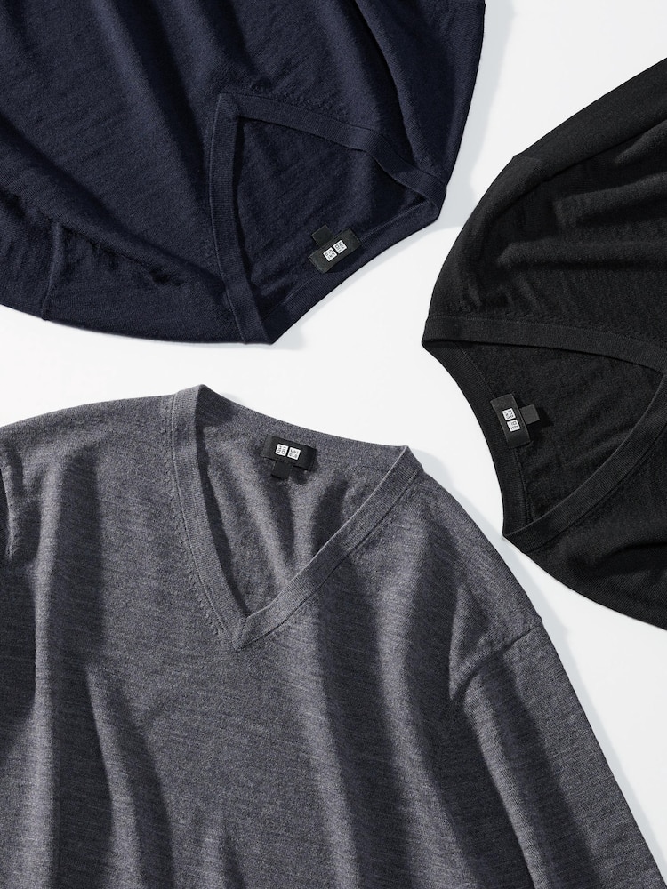 Джемпер с V-образным вырезом из 100% мериносовой шерсти Uniqlo, цвет 09 черный — фото 3