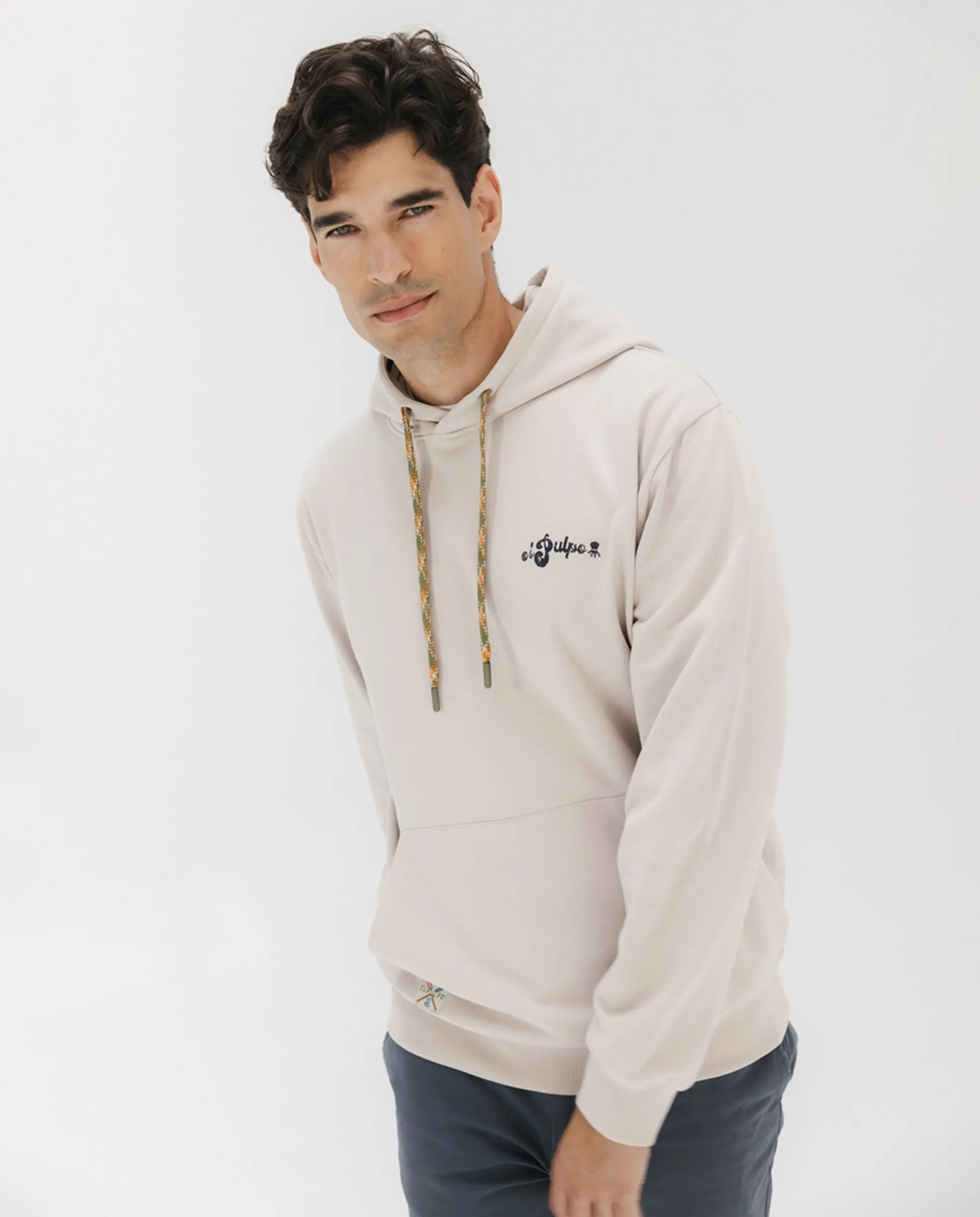 

Мужская толстовка с капюшоном и принтом на спине El Pulpo, бежевый