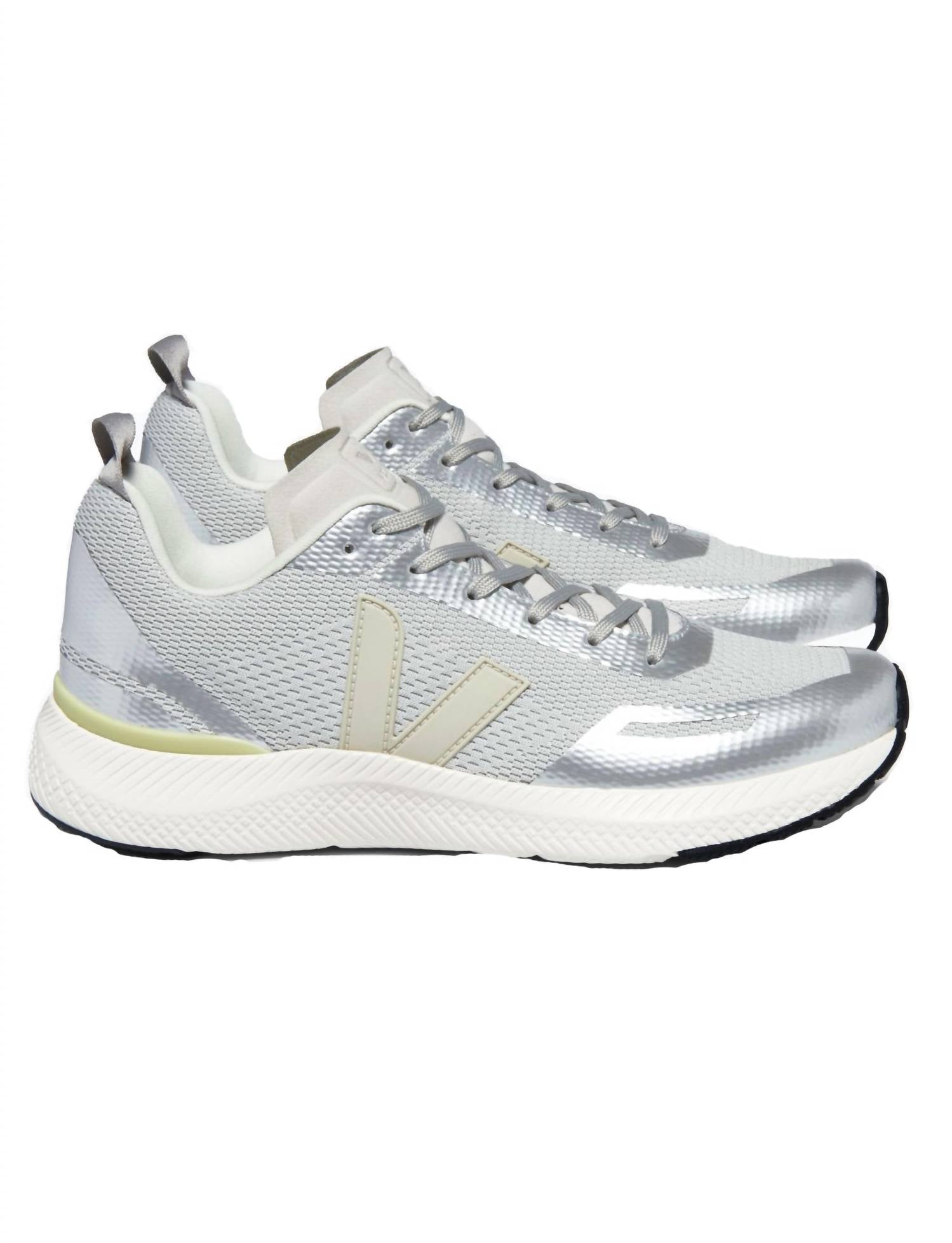 Женские кроссовки Impala в цвете Pierre Silver VEJA