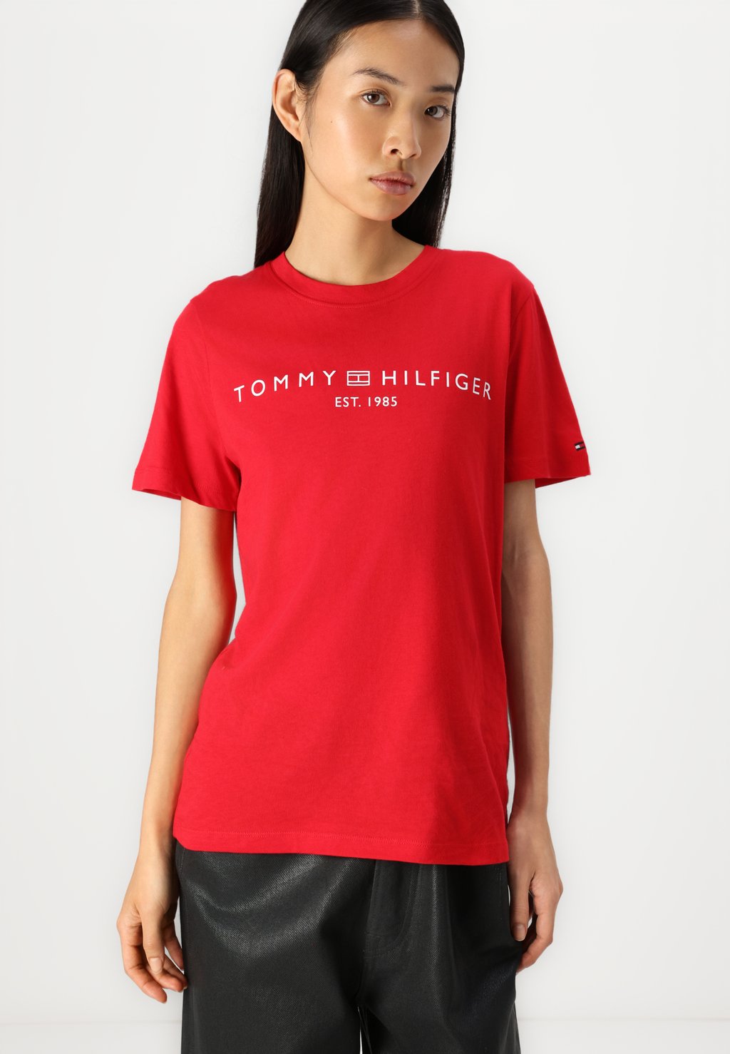 

Футболка с принтом LOGO Tommy Hilfiger, красный
