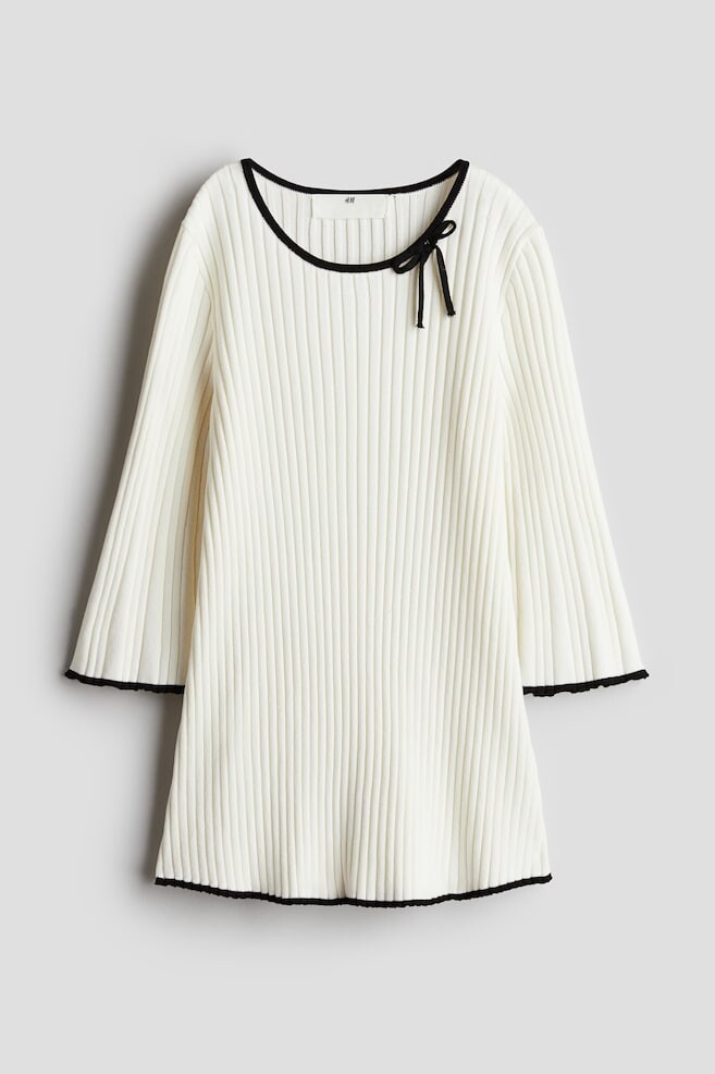 

Трикотажное платье в рубчик H&M, белый