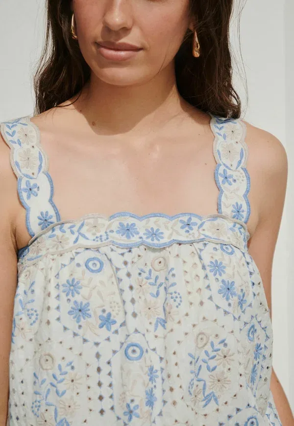 Топ Regular fit с вышивкой, Next, ecru neutral blue, цвет экрю нейтральный синий