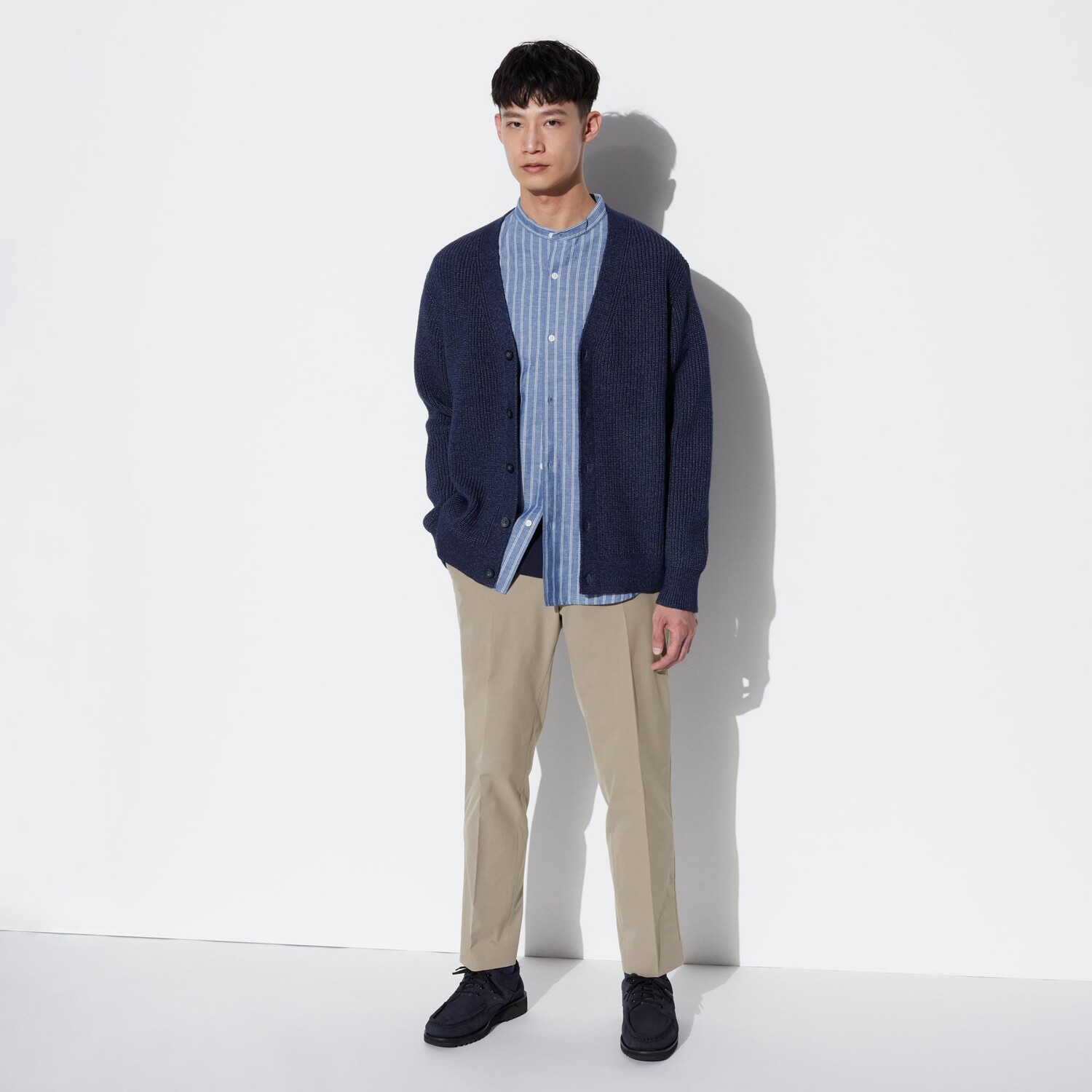 

Брюки UNIQLO Kando 2WAY Stretch, бежевый