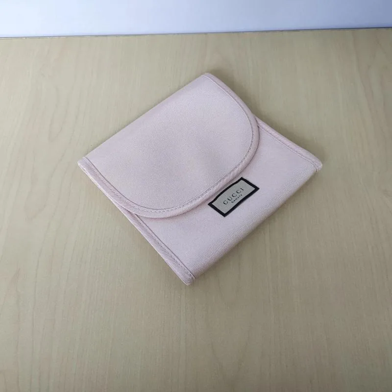 GUCCI Туалетная сумка blush pink, складная и портативная — фото 2