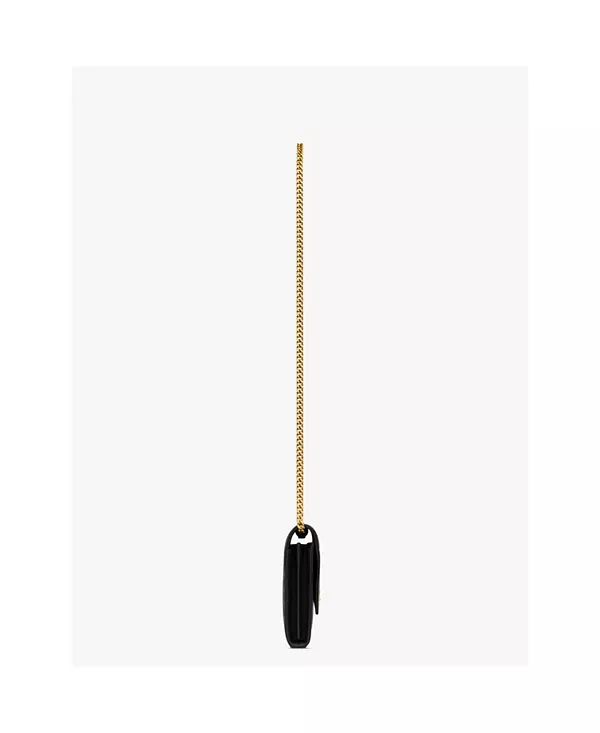 Кошелек Cassandre matelasse из кожи ягненка с цепочкой Saint Laurent, черный — фото 4
