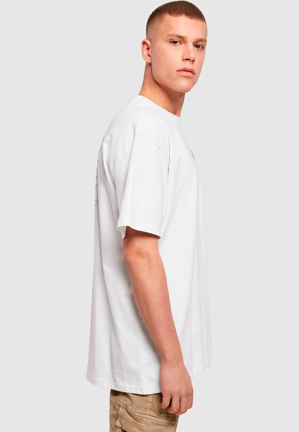 

Футболка с принтом FOOTBALL'S COMING HOME TOUR TEE MJ Gonzales, белый